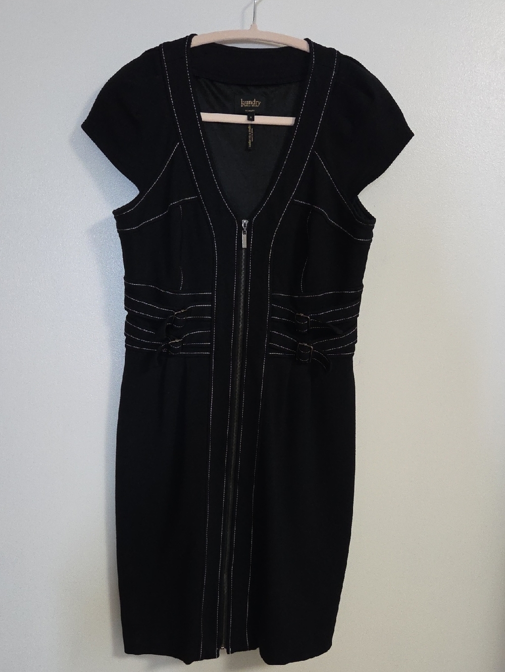 Laundry By Shelli Segal Black Sleeveless Sheath V Neck Zipper Front Dress Size 6